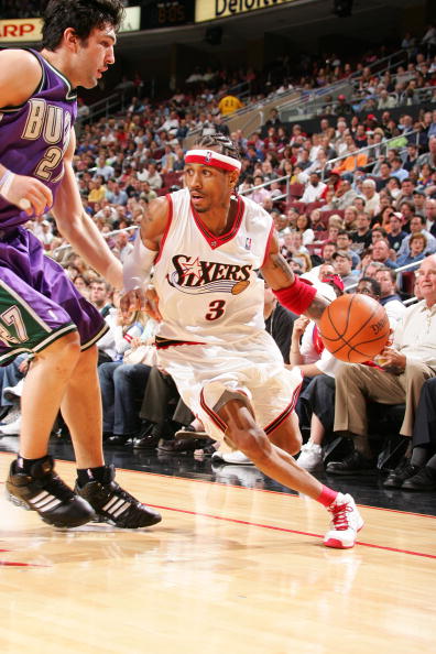 土媒：费内巴切与瑟尔洛特达成协议，合同期限3年半+年薪1200万欧（土媒称费内巴切与瑟尔洛特达成一致：3年半合约，年薪1200万欧元）