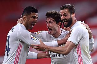 乌度卡：拥有谢泼德的投射是一种奢侈，他的挡拆越来越好了（乌度卡：谢泼德投射如奢侈品，挡拆能力持续提升）