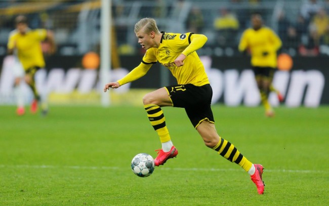 状态火热！杰曼半场10中7得到20分5助攻（手感滚烫！杰曼半场10投7中砍下20分5助攻）